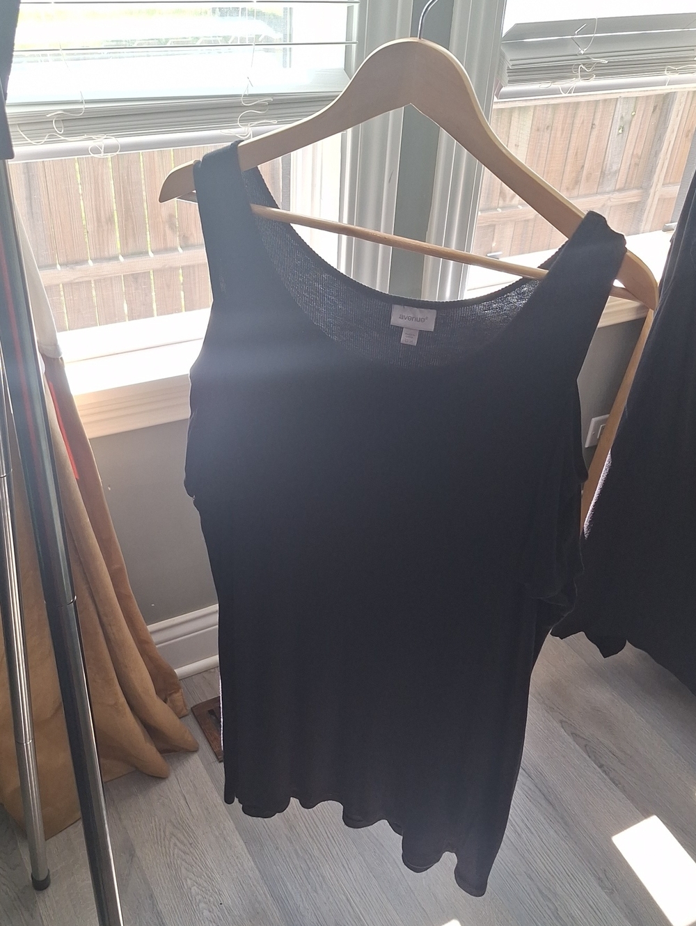 Avenue Black Sleeveless Tank Top